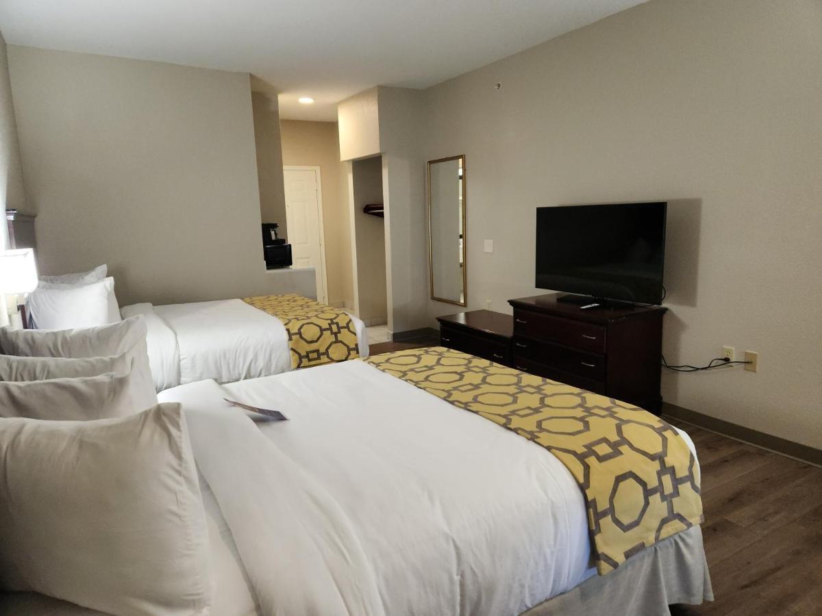 Baymont By Wyndham Houston Brookhollow Bagian luar foto