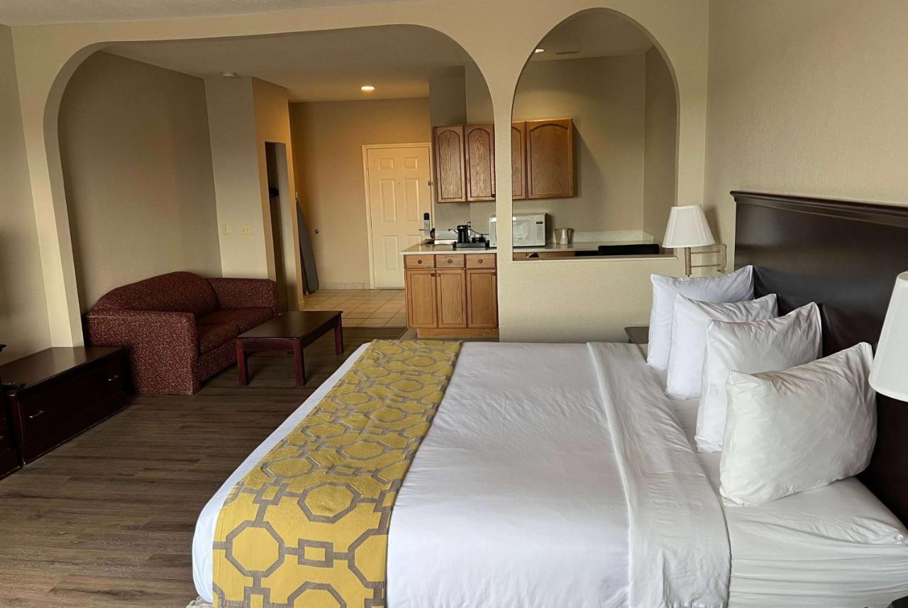 Baymont By Wyndham Houston Brookhollow Bagian luar foto